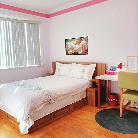 Hotel Warm Retreat Vancouver Esterno foto